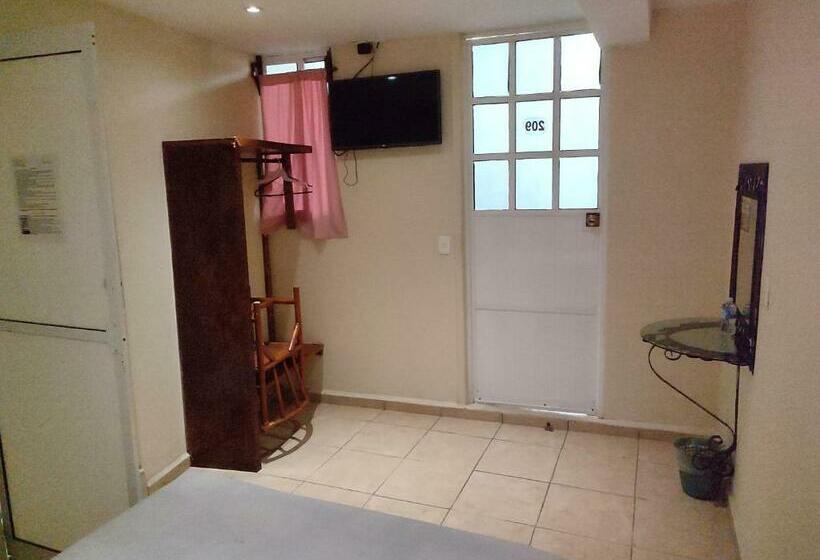 חדר סטנדרט, Ashly