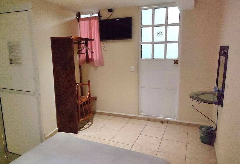 חדר סטנדרט, Ashly