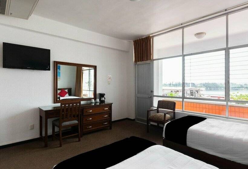 スタンダードルーム, Florida De Tuxpan