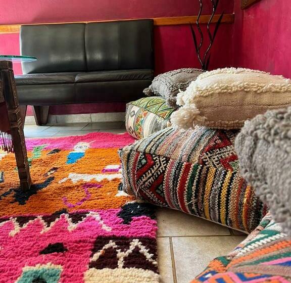 スタンダードルーム, Casa Blanca