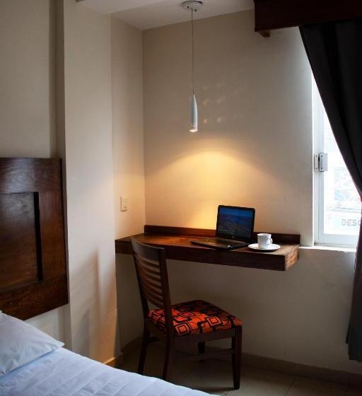 スタンダードルーム, Capital O Hotel Casa Blanca