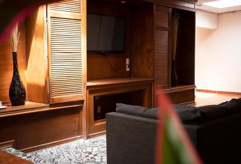 标准间, Capital O Hotel Casa Blanca