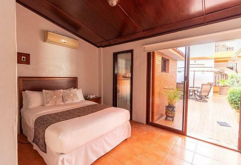 غرفة عائلية, Doña Juana Tlacotalpan