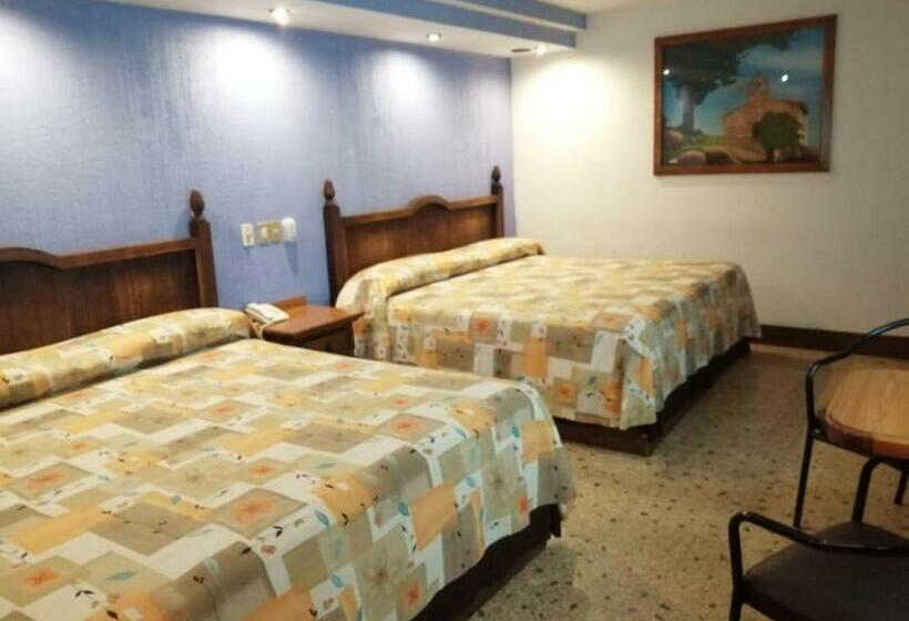 스탠다드 룸 더블 침대 2개, Habana