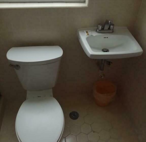 스탠다드 룸 더블 침대 2개, Habana