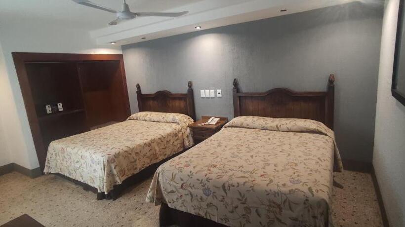 스탠다드 룸 더블 침대 2개, Habana