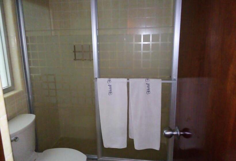 수피리어 싱글 룸, Habana