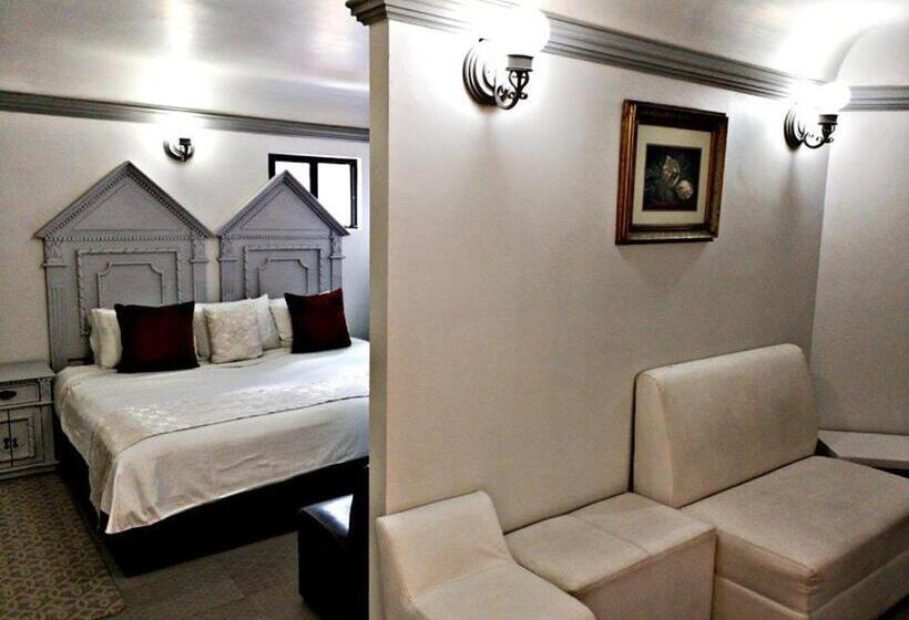 Полулюкс Superior, Hacienda Los Narcisos