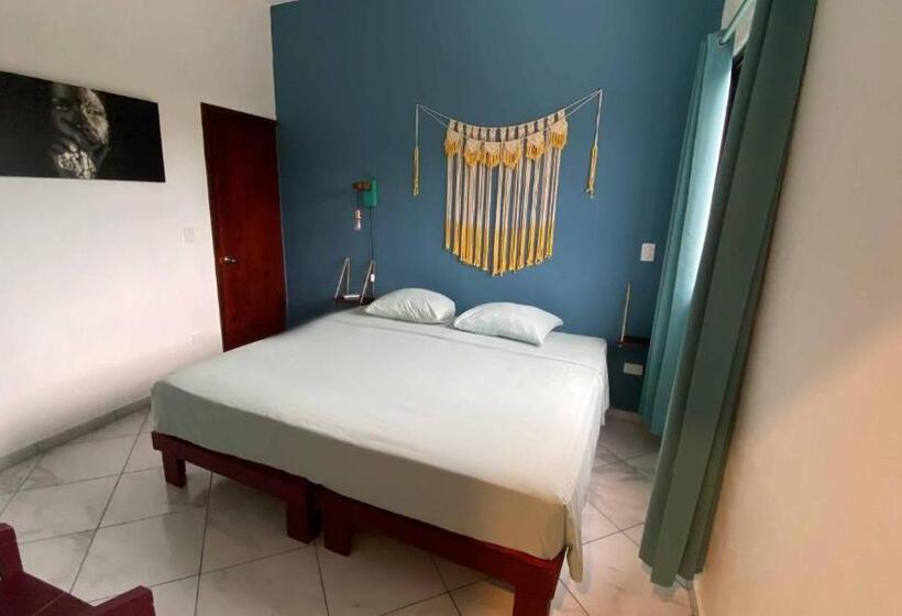 חדר סטנדרט עם מיטת קינג, Howlita Tulum   Adult Only