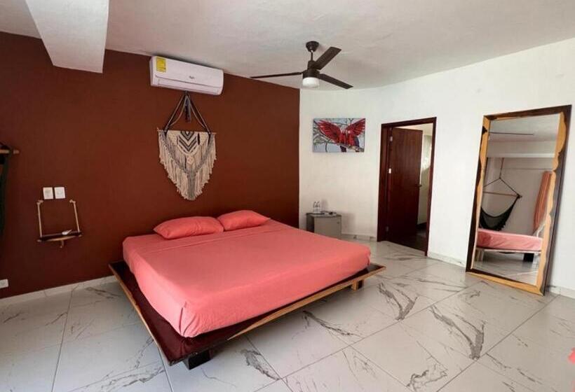 חדר סטנדרט לשלושה עם נוף לבריכה, Howlita Tulum   Adult Only