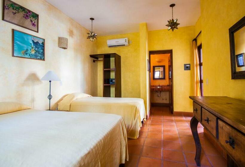 חדר סטנדרט לשלושה, Ito Los Sueños