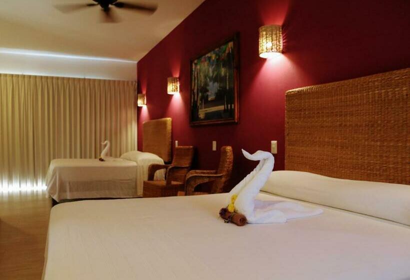 חדר סטנדרט לארבעה, Ito Los Sueños