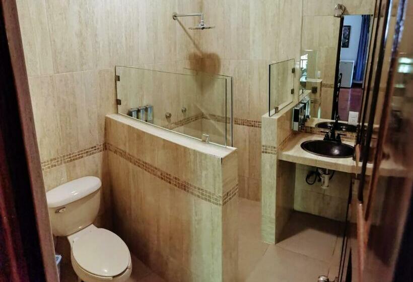 חדר סופריור, Ito Los Sueños