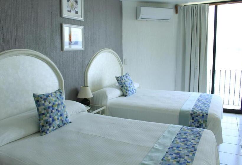 バルコニー付きスタンダードルーム, Master Club