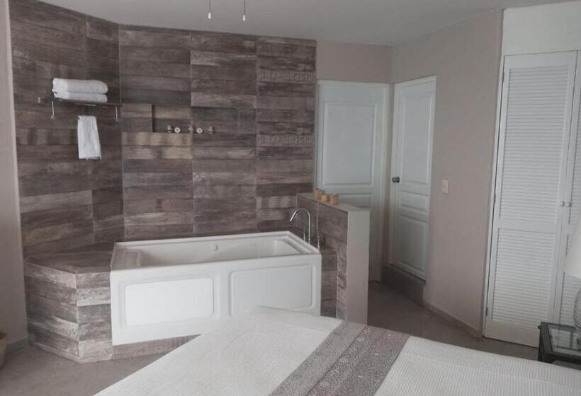 ジュニアスイート, Master Club