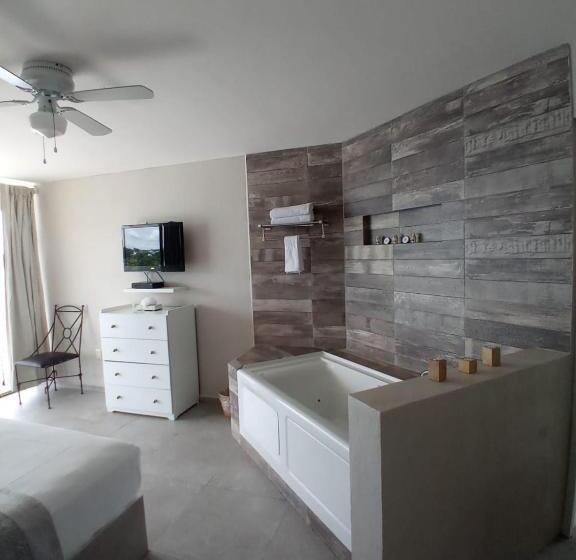 ジュニアスイート, Master Club