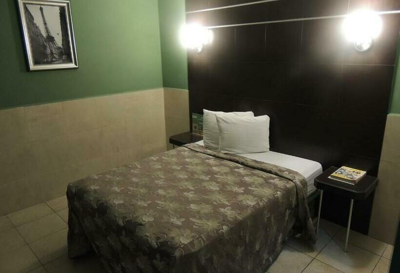 디럭스 룸, Metropolitano Tampico