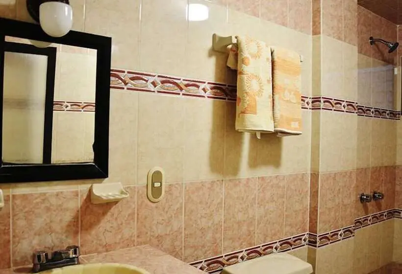 Standard-huone 2 Parivuodetta, Posada Kenmar