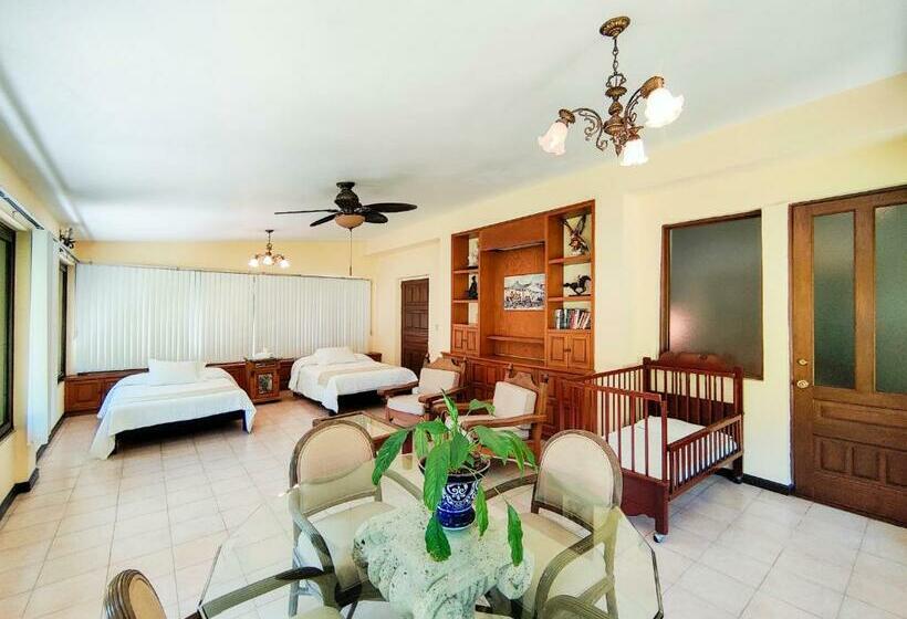 デラックスファミリールーム, Rancho La Joya