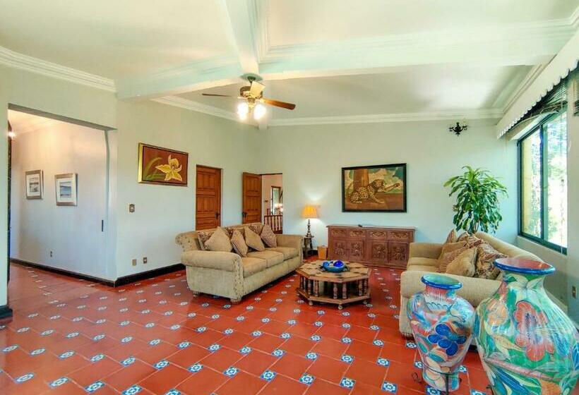 デラックススイート, Rancho La Joya