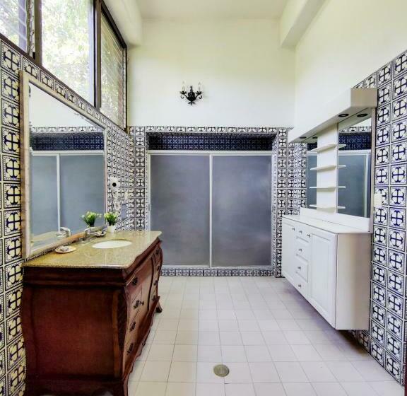 جناح ديلوكس, Rancho La Joya