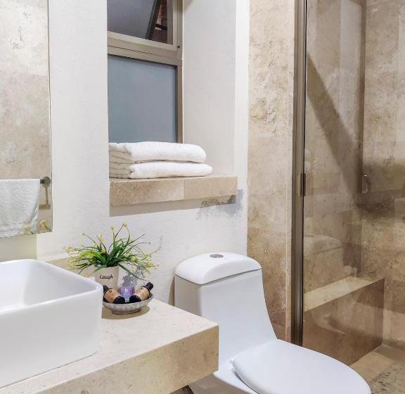 غرفة قياسية, Rancho La Joya