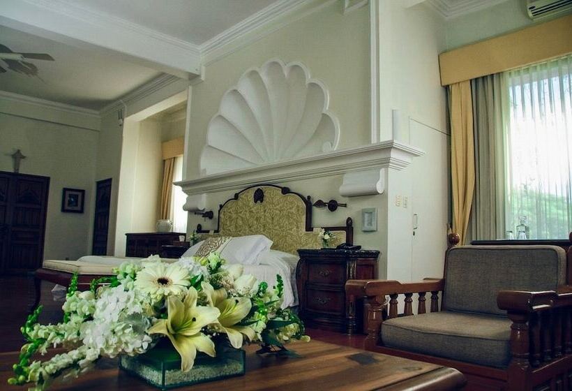 جناح ديلوكس, Rancho La Joya