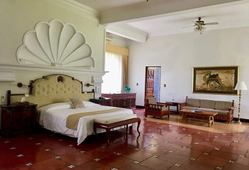 デラックススイート, Rancho La Joya