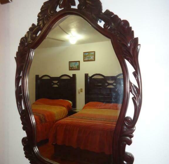 غرفه قياسيه سريرين مزدوجين, San Isidro