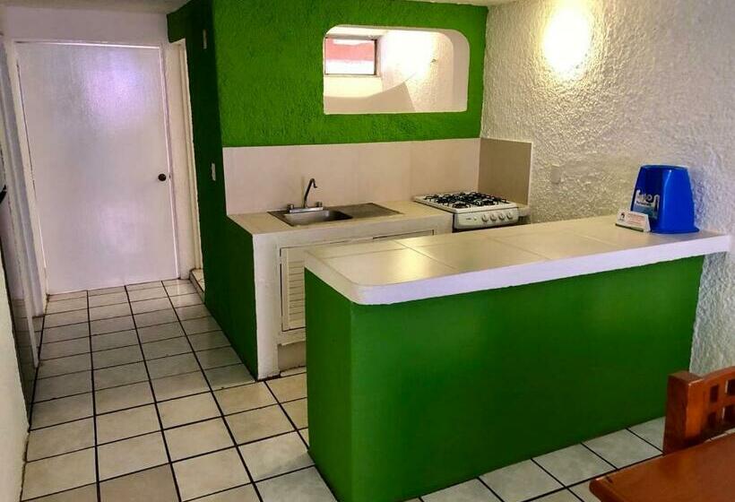 شقة غرفة واحدة, Suites Santa Barbara