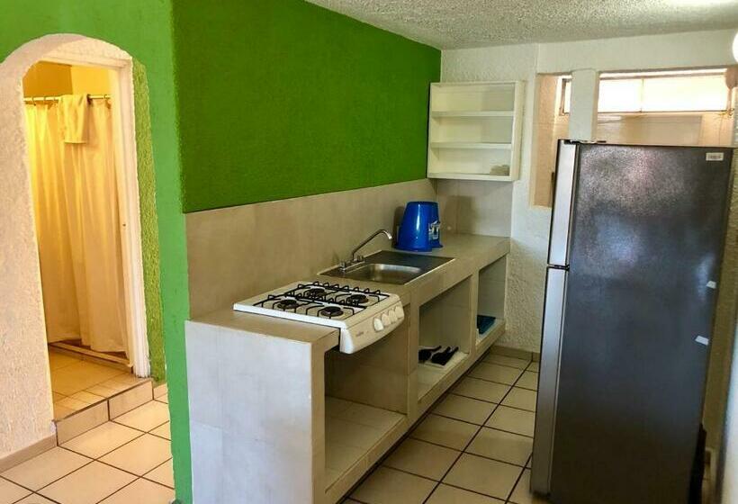 شقة غرفة واحدة, Suites Santa Barbara