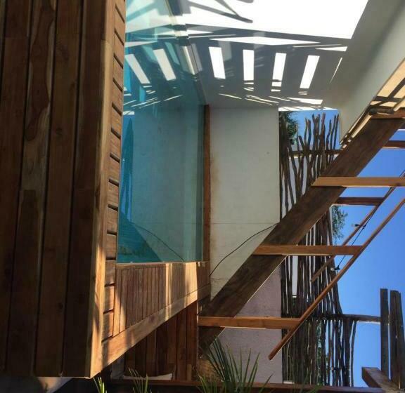 اتاق استاندارد با تخت بزرگ, Teetotum