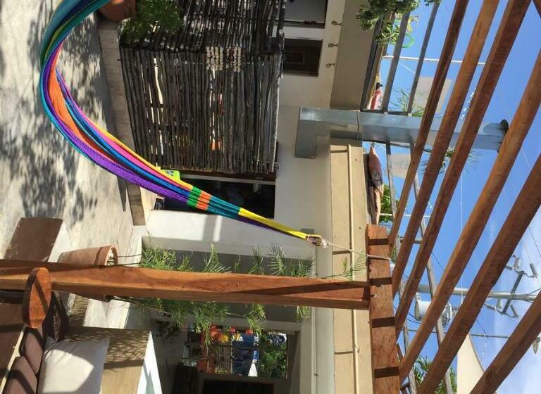 اتاق استاندارد با تخت بزرگ, Teetotum