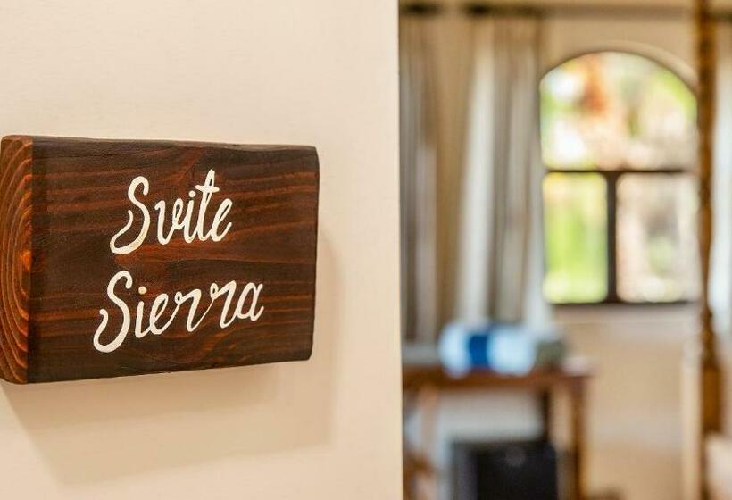 キングサイズベッドのデラックススイート, Villa Santa Cruz