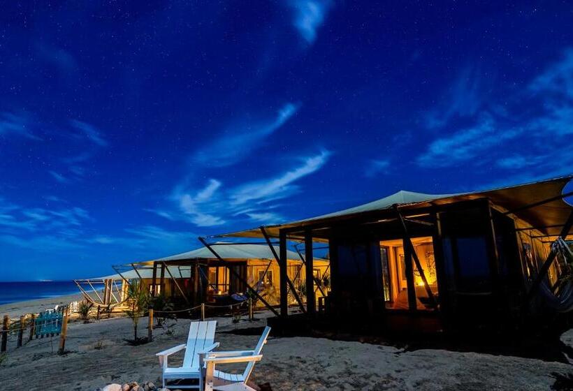 Standard Tent, Villa Santa Cruz