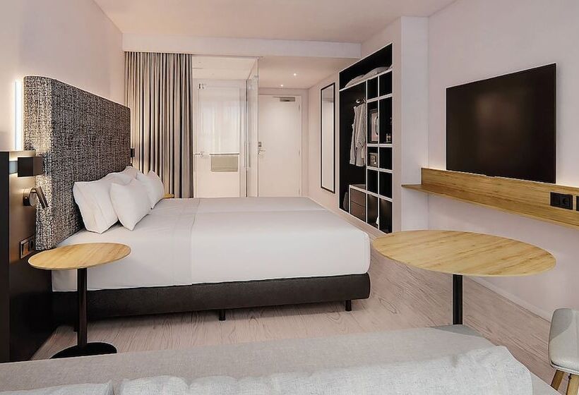 标准工作室, Innside by Meliá Madrid Valdebebas