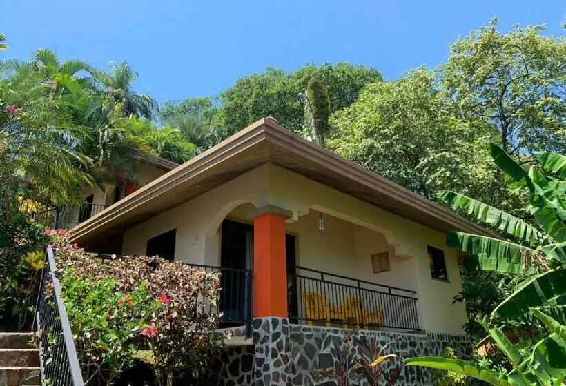 بانگلوی استاندارد با چشم‌انداز دریا, Seagull Cove Resort