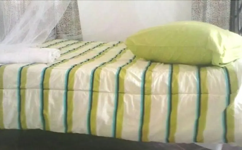 اتاق اکونومی, Trax Holiday Cottages