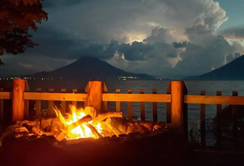 کلبه دلوکس, & Restaurante Arca De Noé