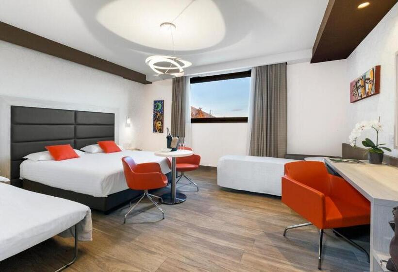 חדר דלוקס, B