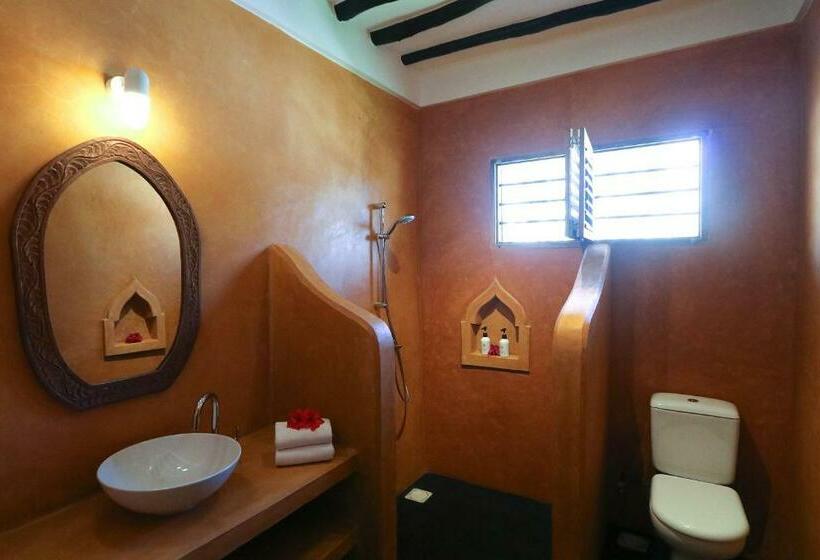 オーシャンビュースタンダードルーム, Blue Oyster