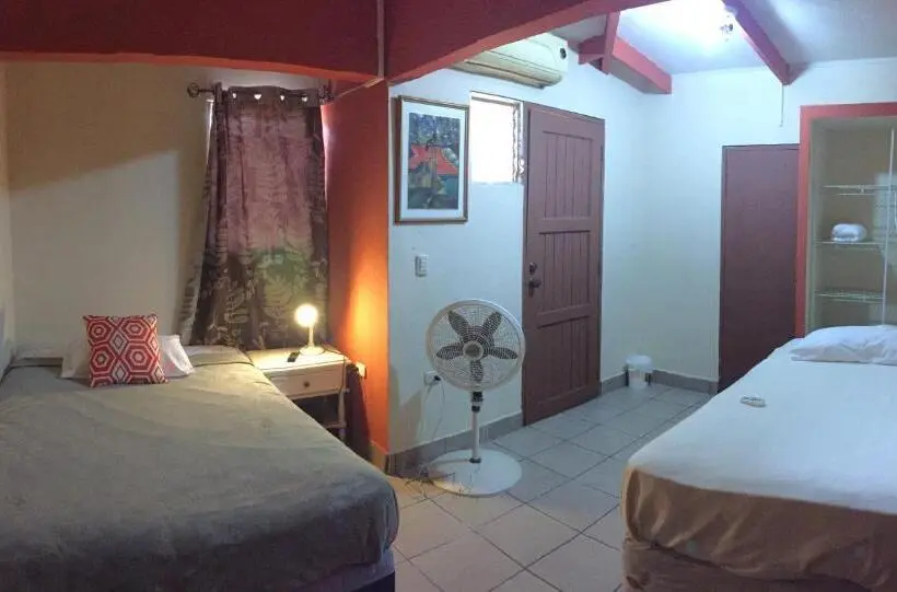 اتاق استاندارد یک نفره, Casa Lucia