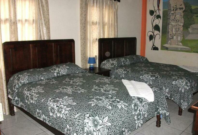 اتاق استاندارد با 2 تخت دوبل, & Hostal Yaxkin Copan