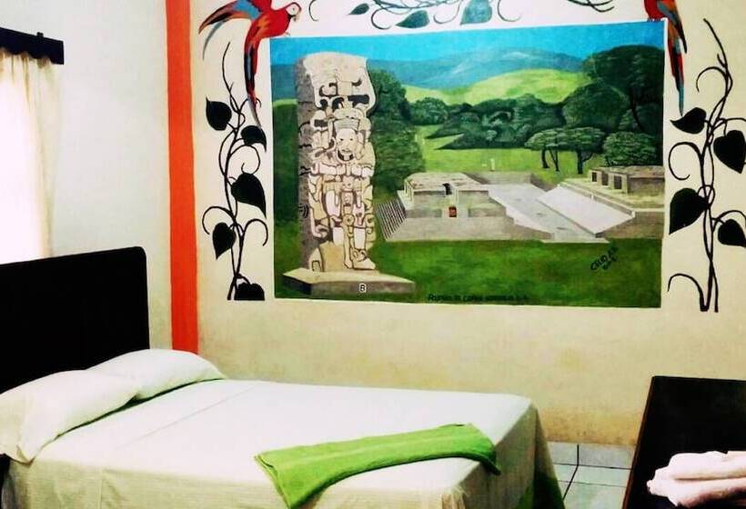 اتاق خانوادگی, & Hostal Yaxkin Copan