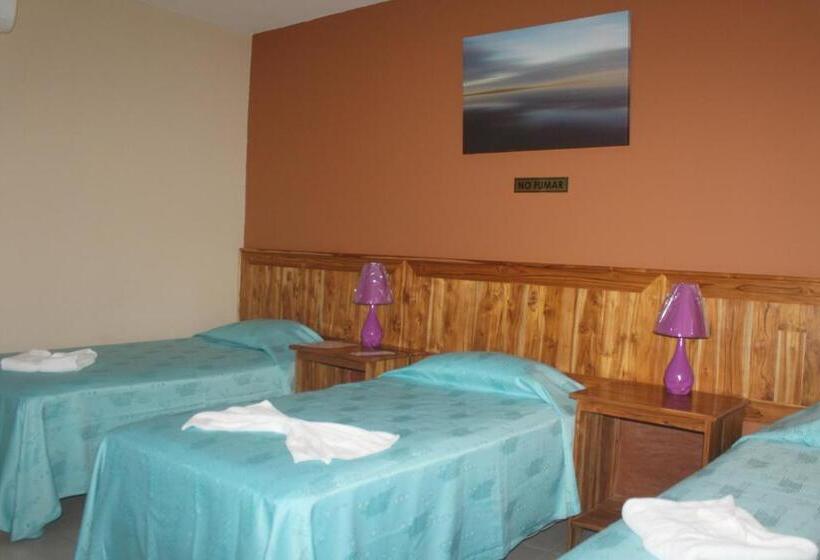 اتاق خانوادگی, Los Chilamates