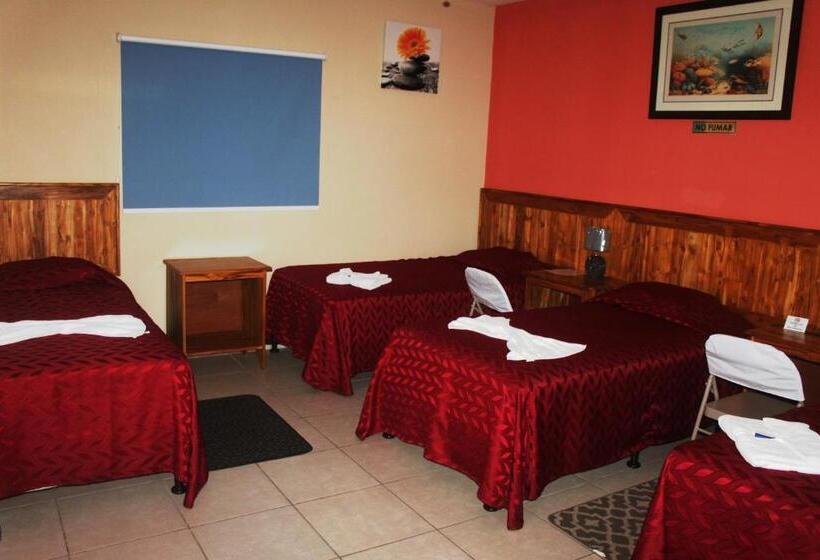 اتاق خانوادگی, Los Chilamates