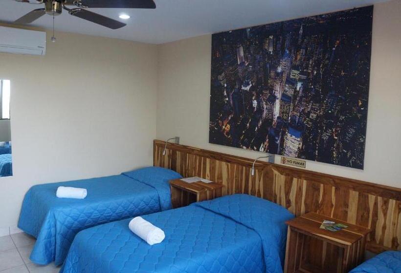 اتاق کلاسیک چهارنفره, Los Chilamates