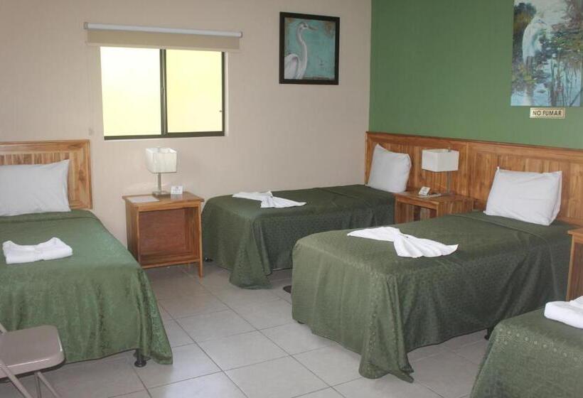 اتاق کلاسیک چهارنفره, Los Chilamates