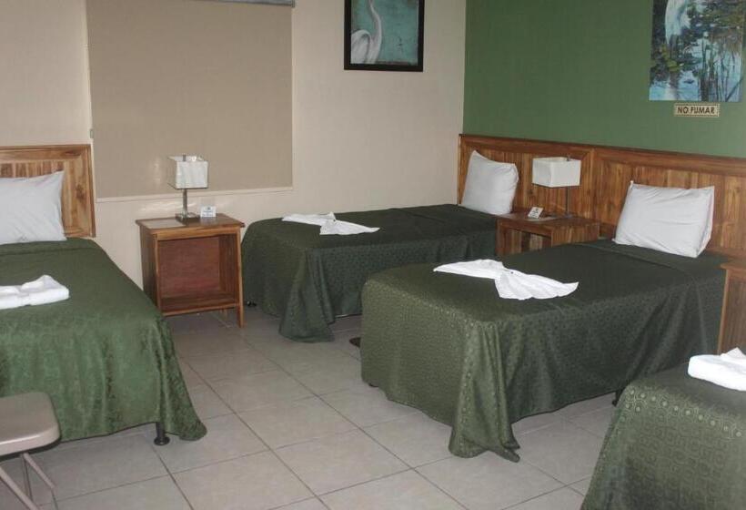 اتاق کلاسیک چهارنفره, Los Chilamates