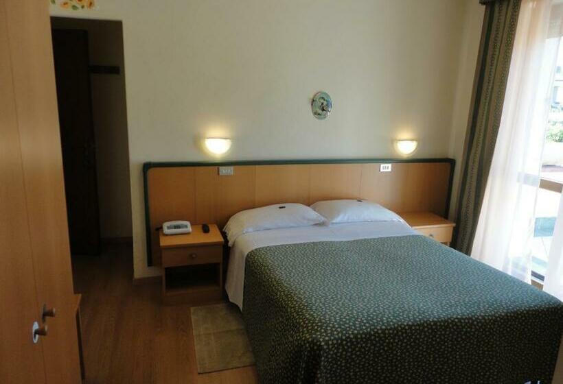 스탠다드 룸, Mariani